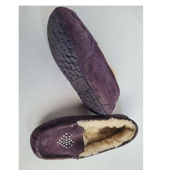 UGG AUSTRALIA MOCCASSINS SLIPPERS ANNMARIE HEART SHOES - Picture 5 of 8